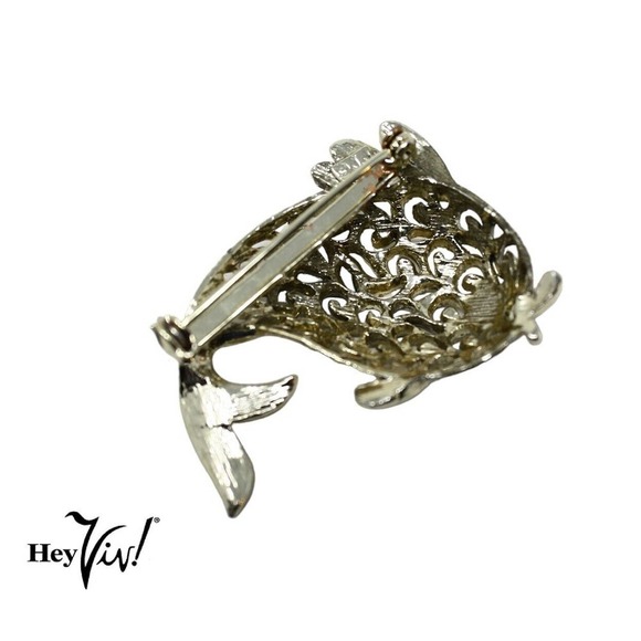 Vintage JJ Leaping Fish Pin w Detailed Open Work Scales Curved Tail 2" - Hey Viv - Picture 4 of 5